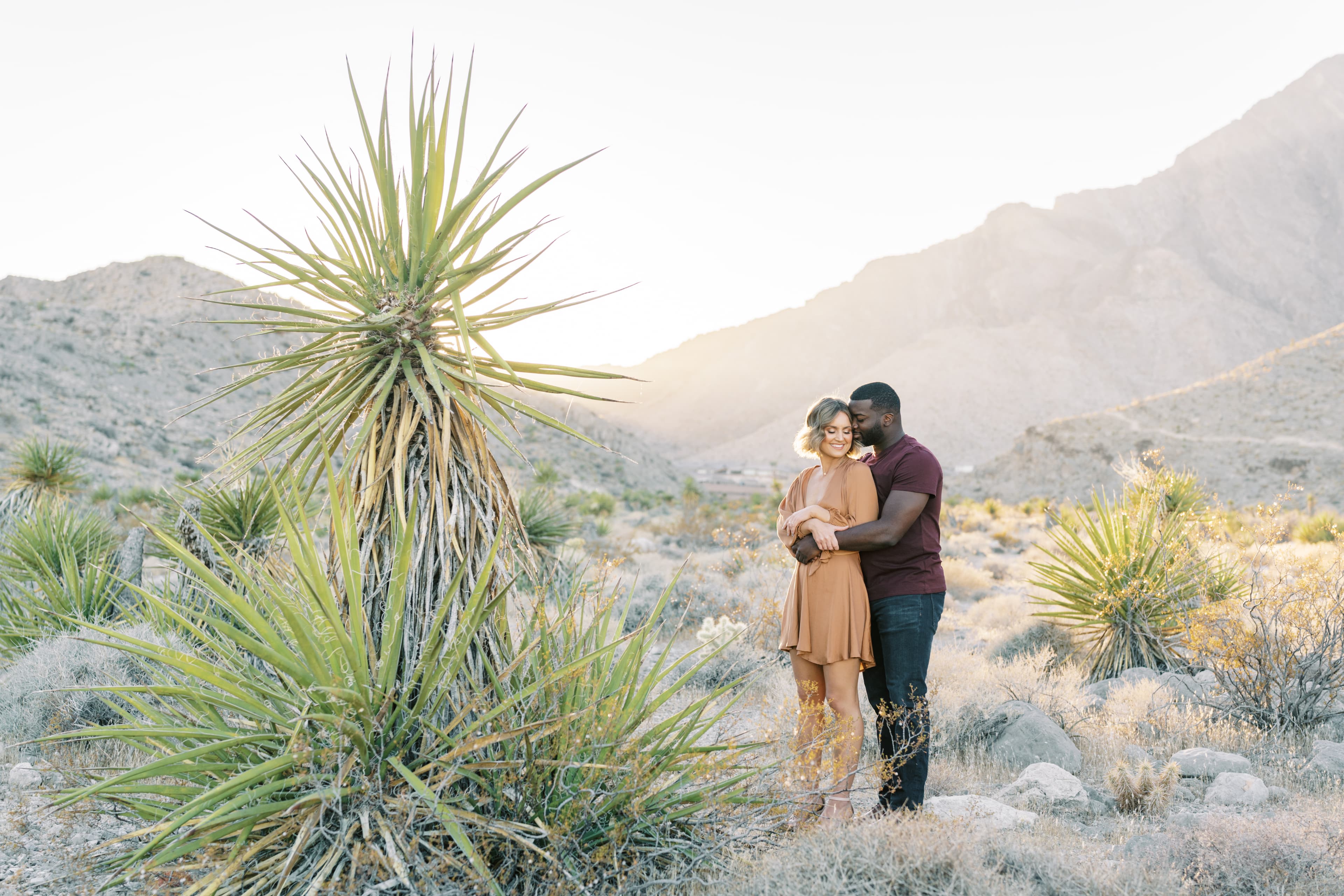 When and Where to Take your Las Vegas Engagement Photos
