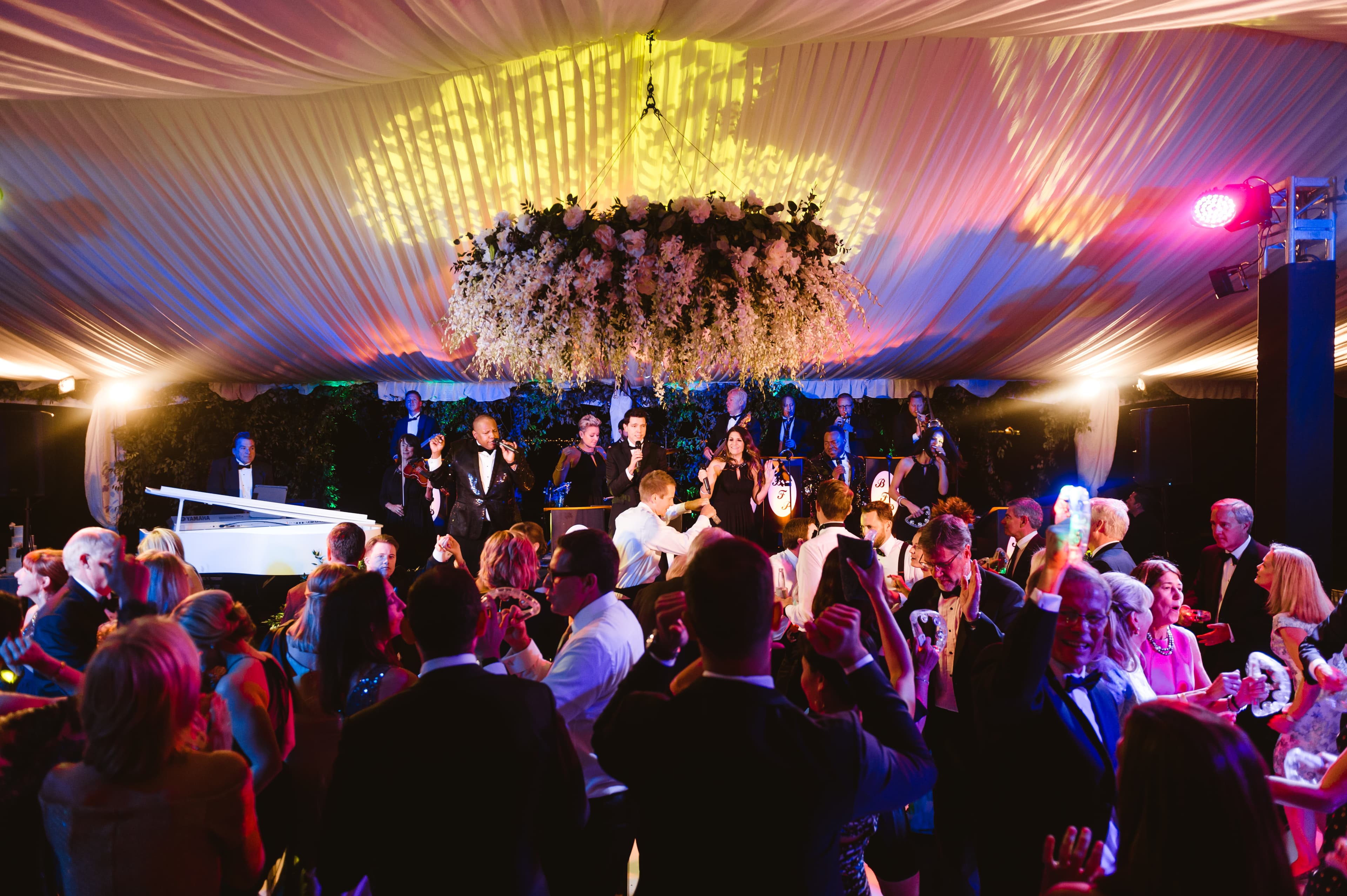 Should I hire a Las Vegas wedding band or wedding DJ?