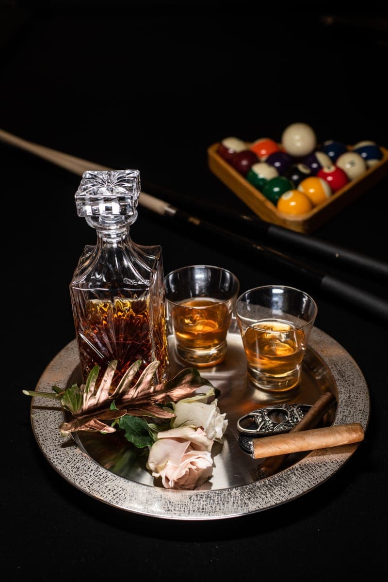 Cigar & Cufflinks, photo 19