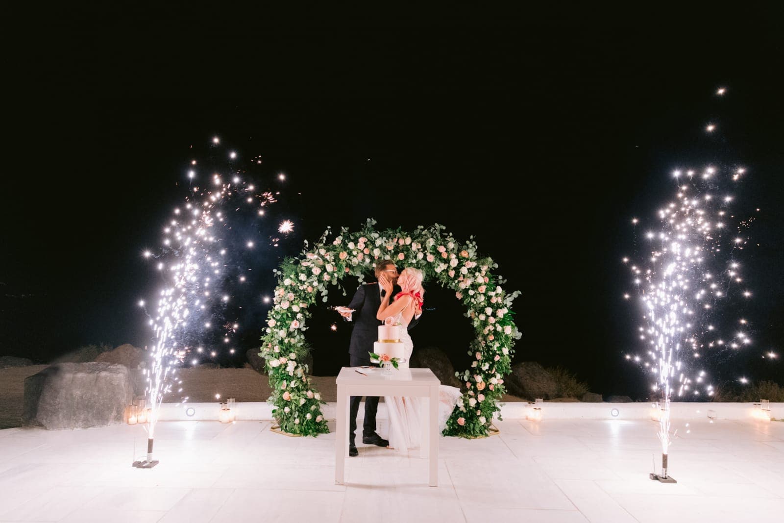 Chelsea & Jayse in Santorini, photo 32