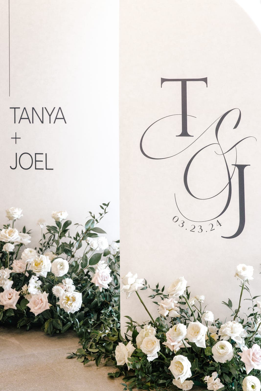 Tanya & Joel at Aria, planned by Scheme Events